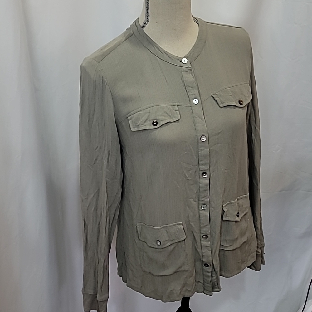 NWT CREAM 100% Viscose Crepe Like Button Down Utility Shirt Lightweight